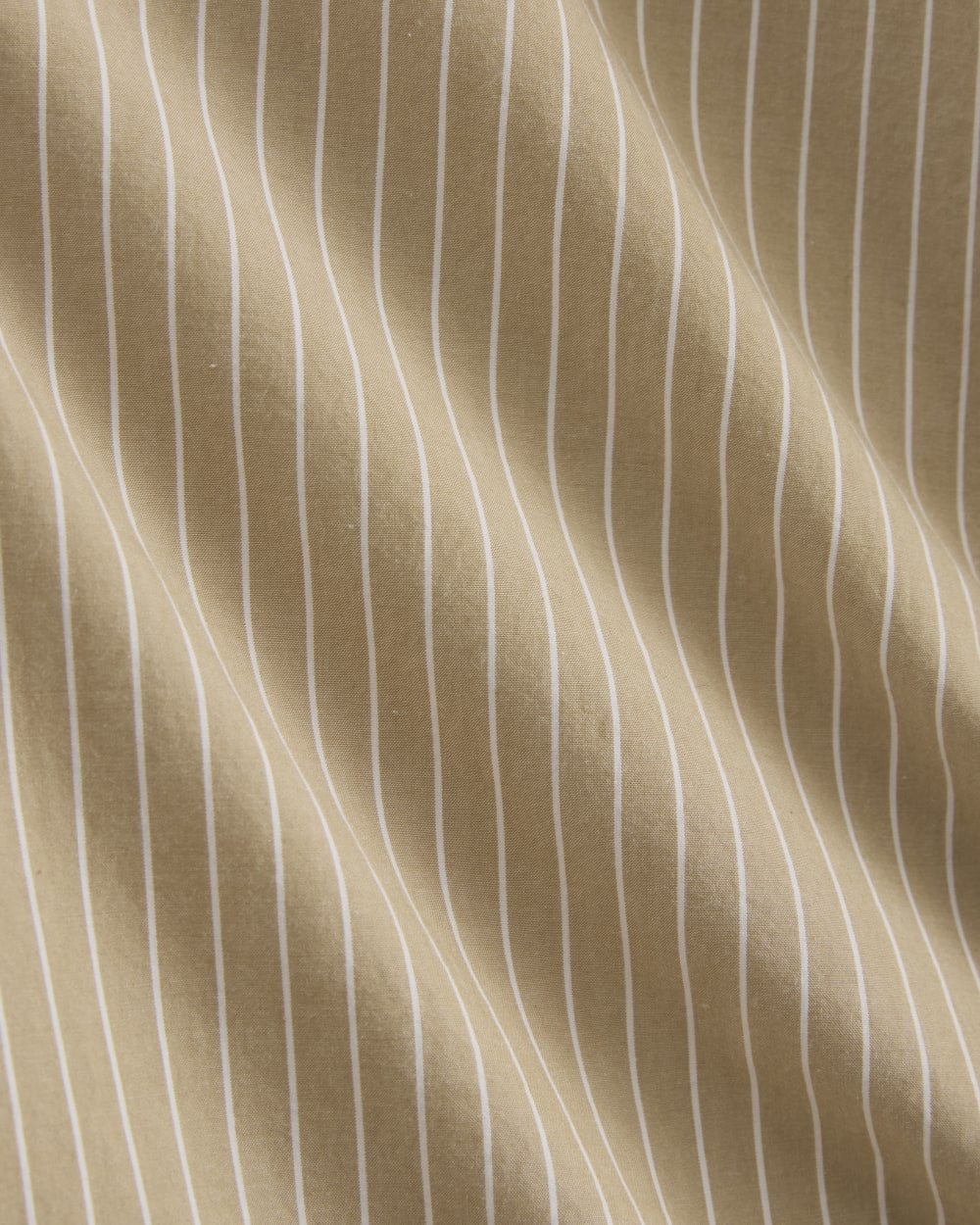 The Boyfriend Shirt in Ultrasoft Cotton | Tiger's Eye / Optic White