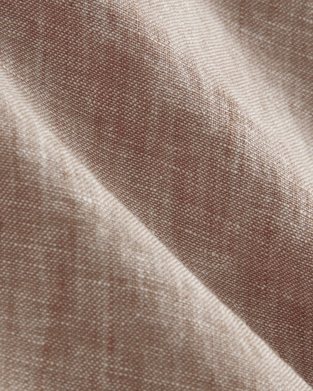 The Classic Shirt in Linen | Burlwood Chambray