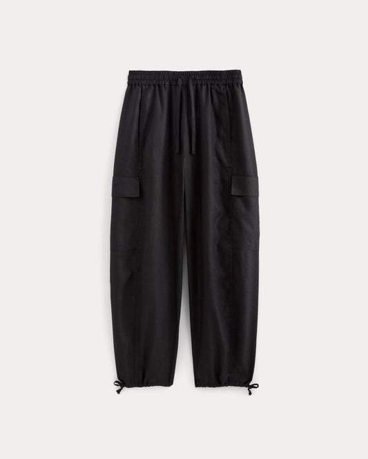 The Cargo Curve Pant in Linen | Black