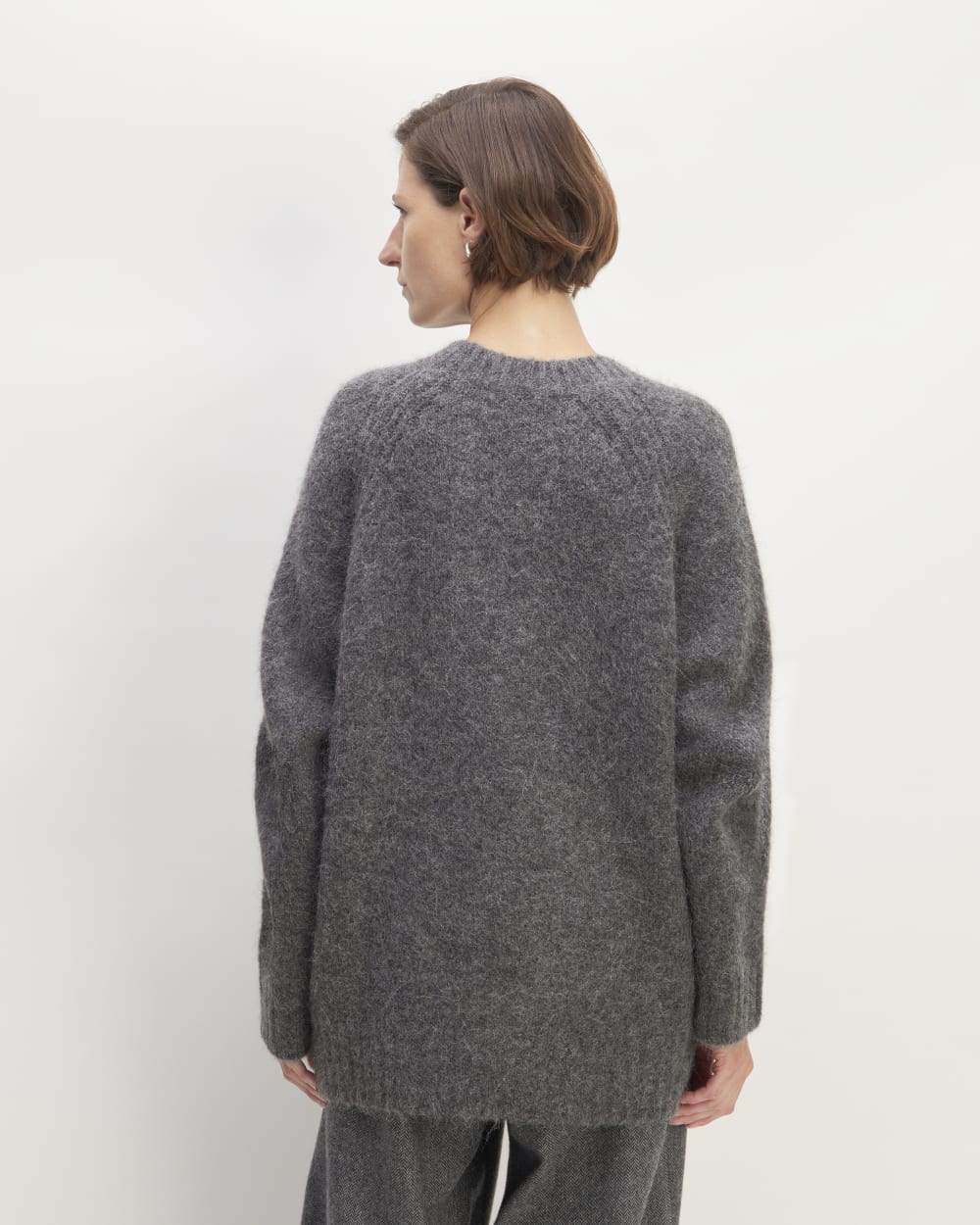 The SuperFuzz Alpaca Crew | Dark Charcoal