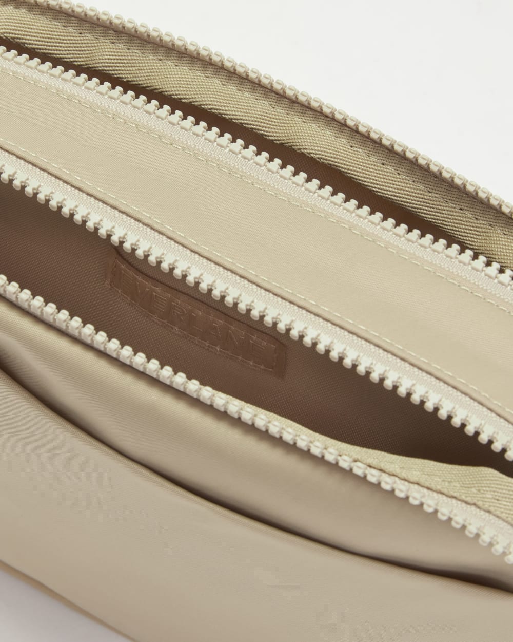 The Recycled Nylon Camera Bag | Khaki