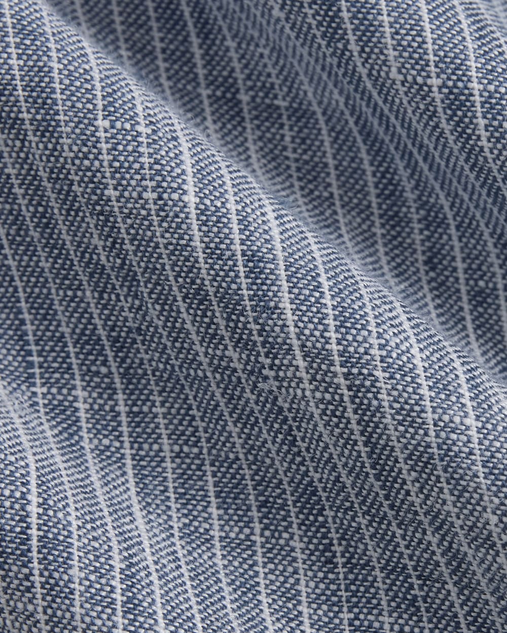 The Classic Shirt in Linen | White / Blue