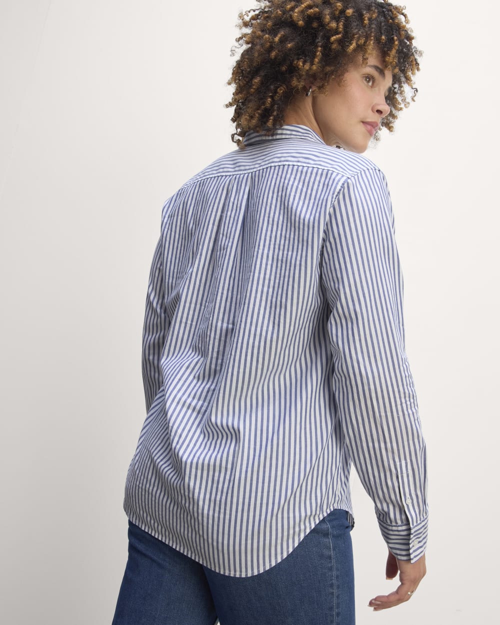 The Must-Have Shirt in Silky Cotton | White / Bellwether Blue