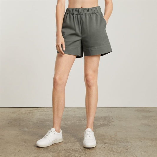 The Easy Short | Pewter Green