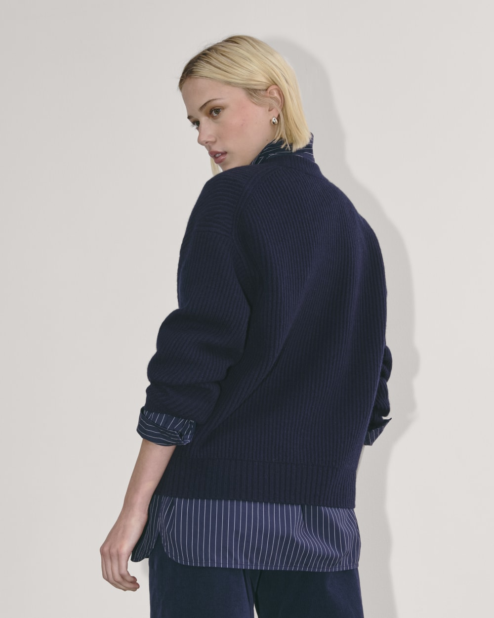 The Cocoon Crew in Wool Cashmere | Navy