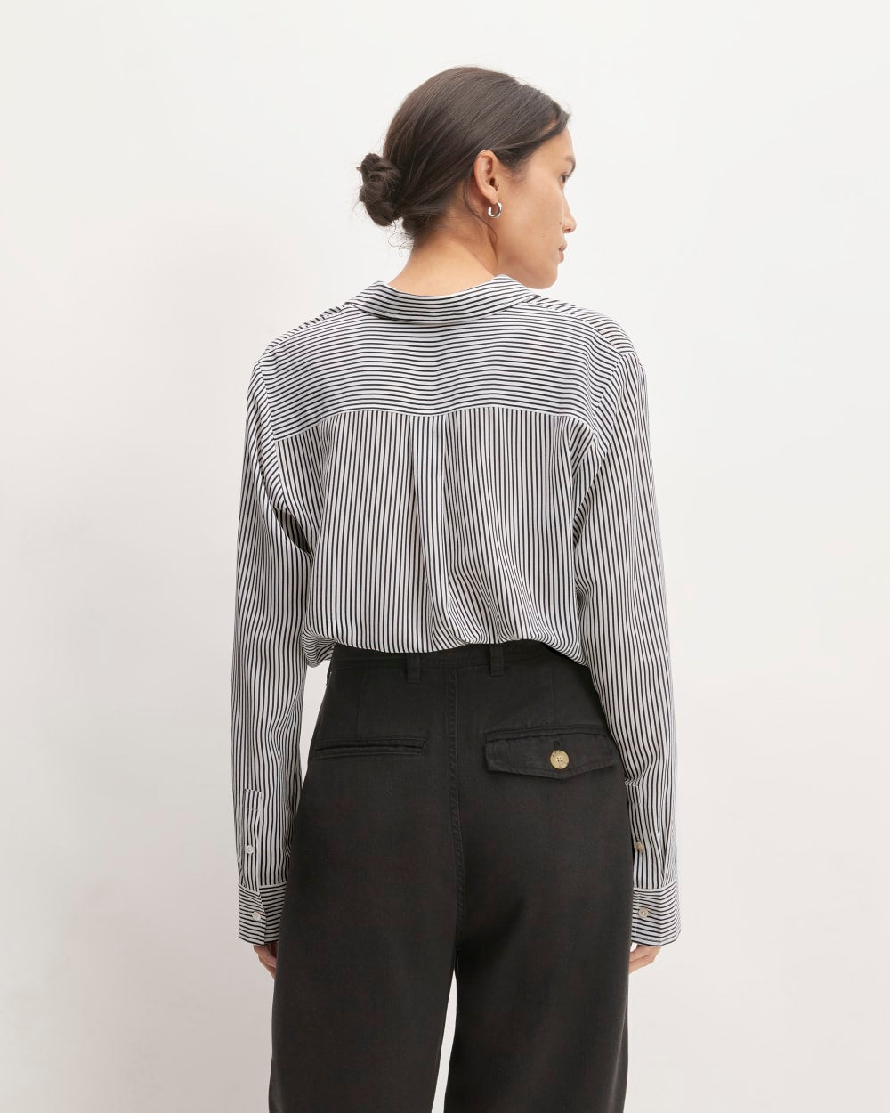 The Must-Have Shirt in Washable Silk | Black / White