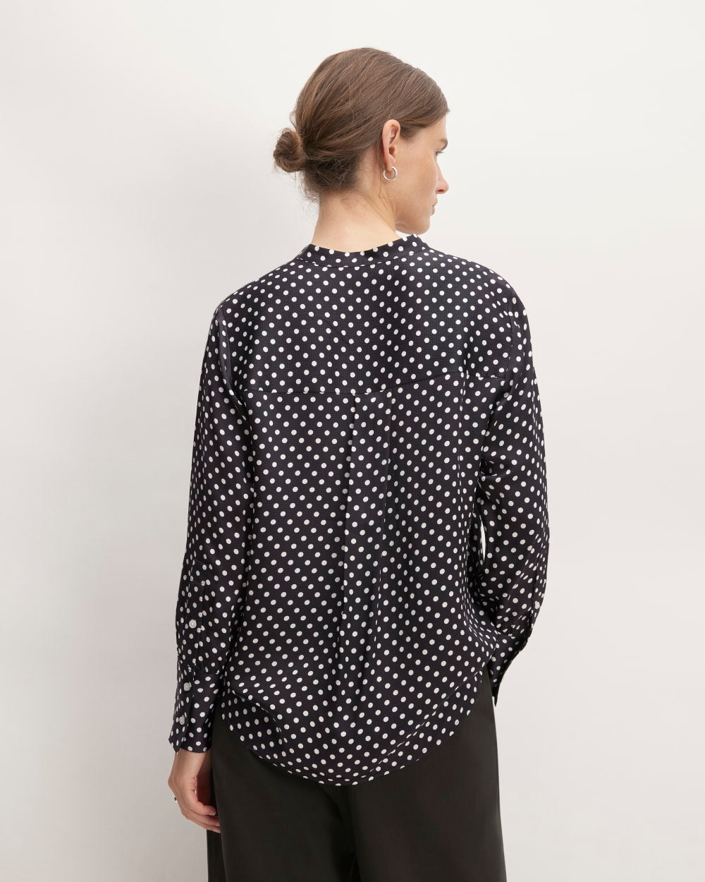 The Hammered Satin Popover Shirt | Black / Bone Polka Dot