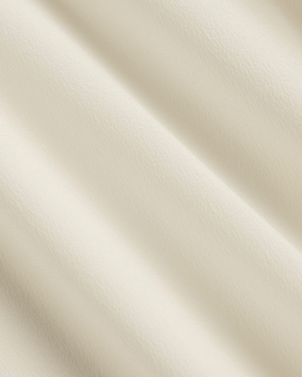 The Notch Shirt in Washable Silk | Off-White