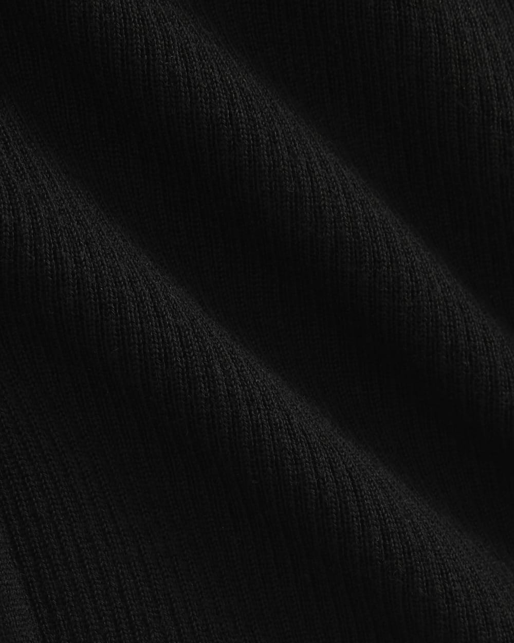 The Short-Sleeve Henley in Ultrasoft Merino | Black