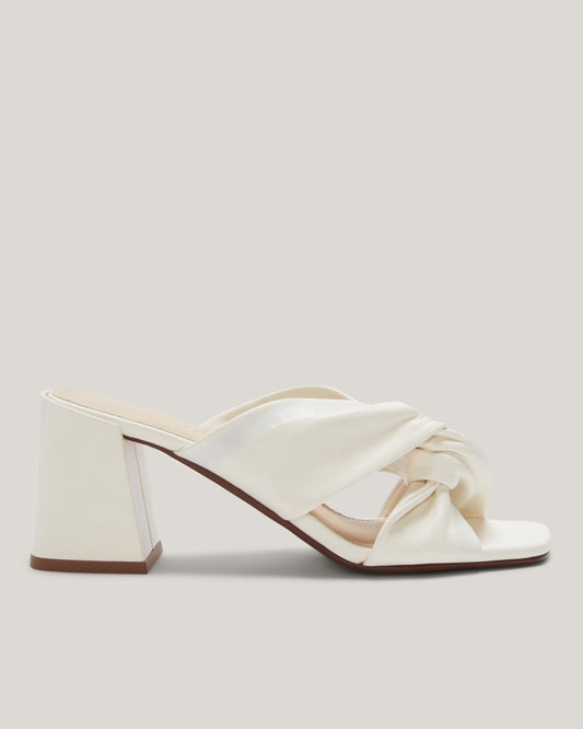 The Day Twist Heel | Canvas