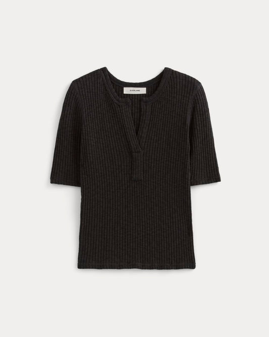 The Rib-Knit Short-Sleeve Henley | Black
