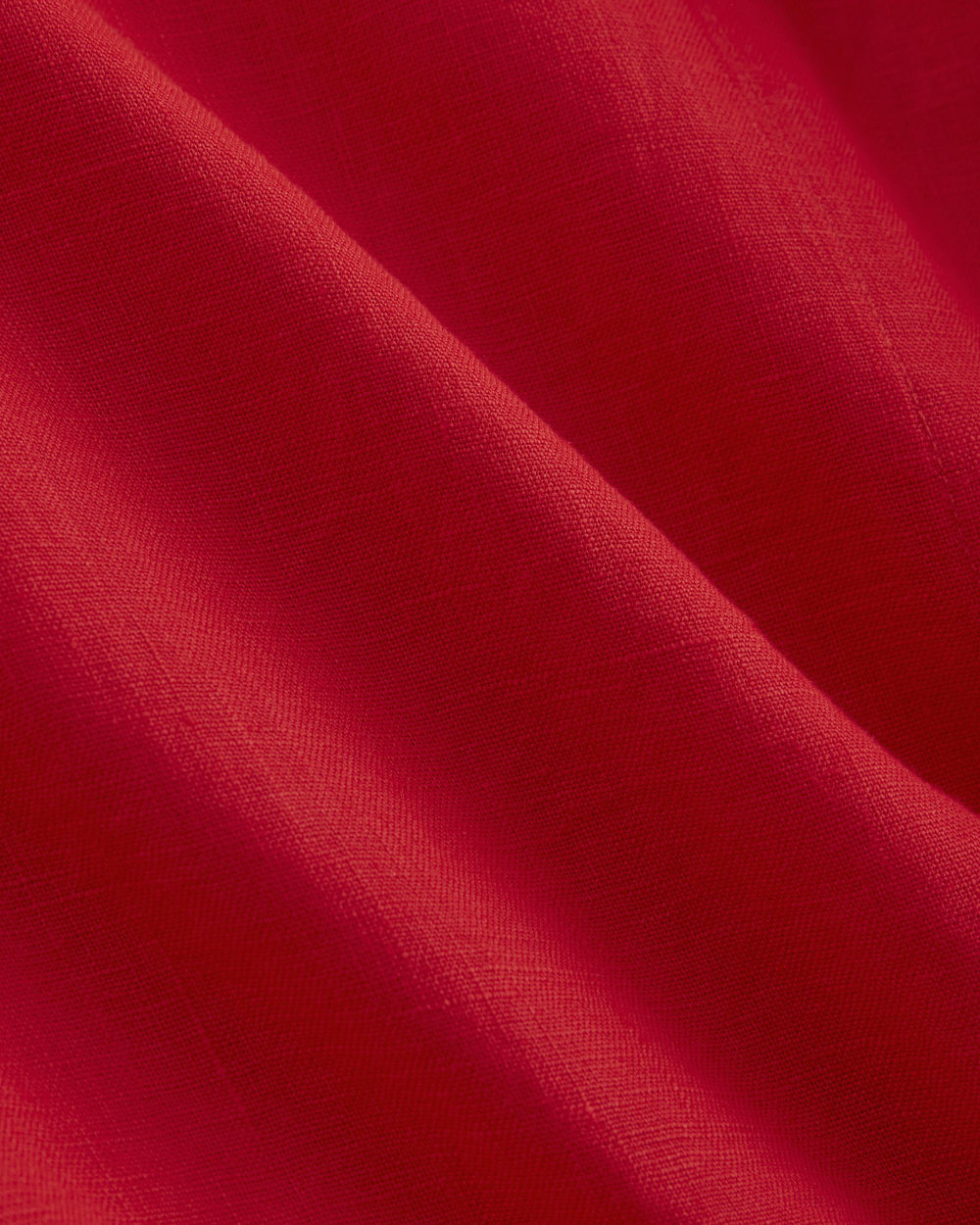 The Notch Shirt in Linen | Classic Red