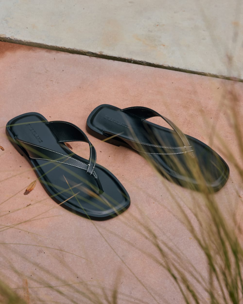 The Leather Flip Flop | Black