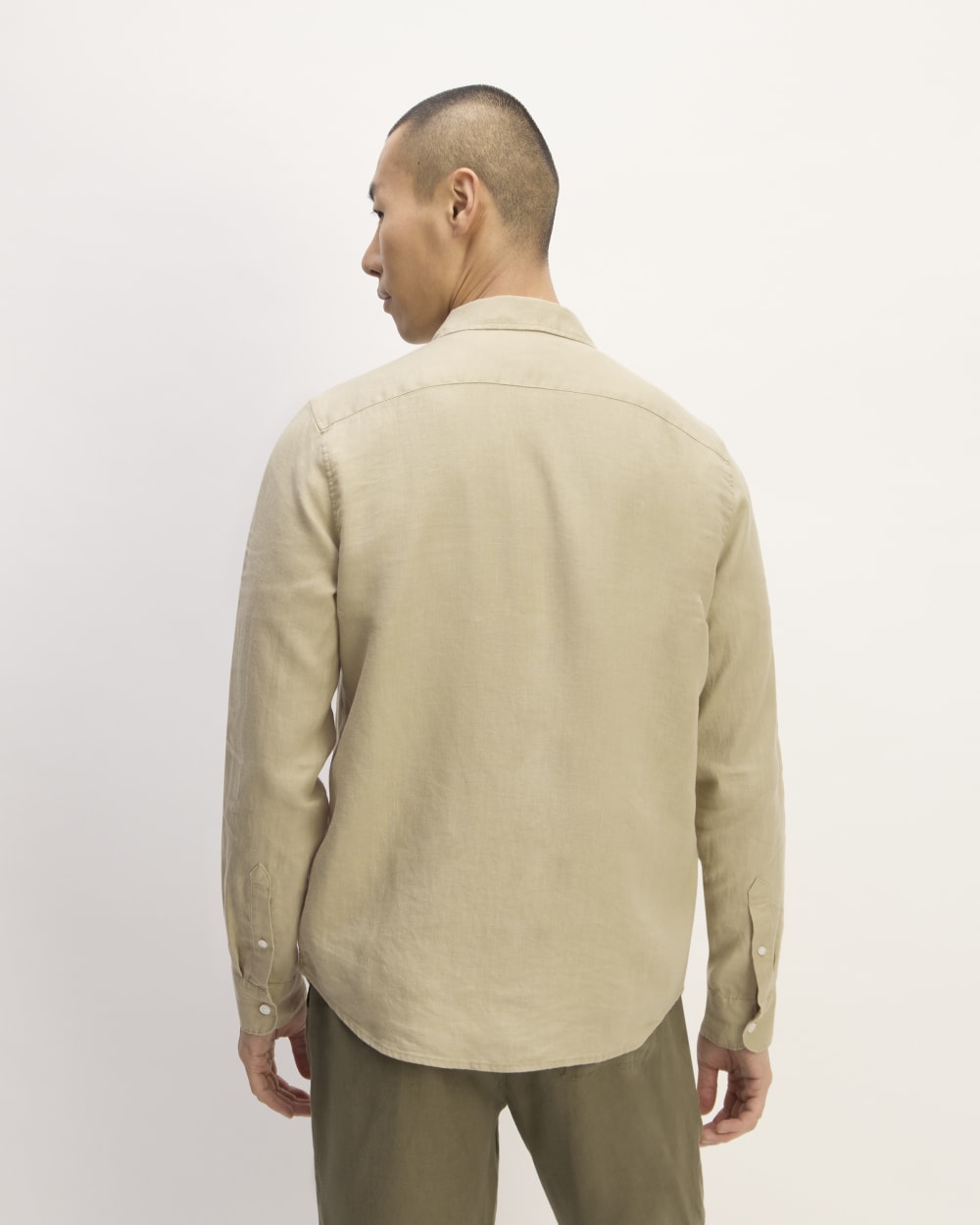 The Classic Shirt in Linen | Trench Coat Khaki