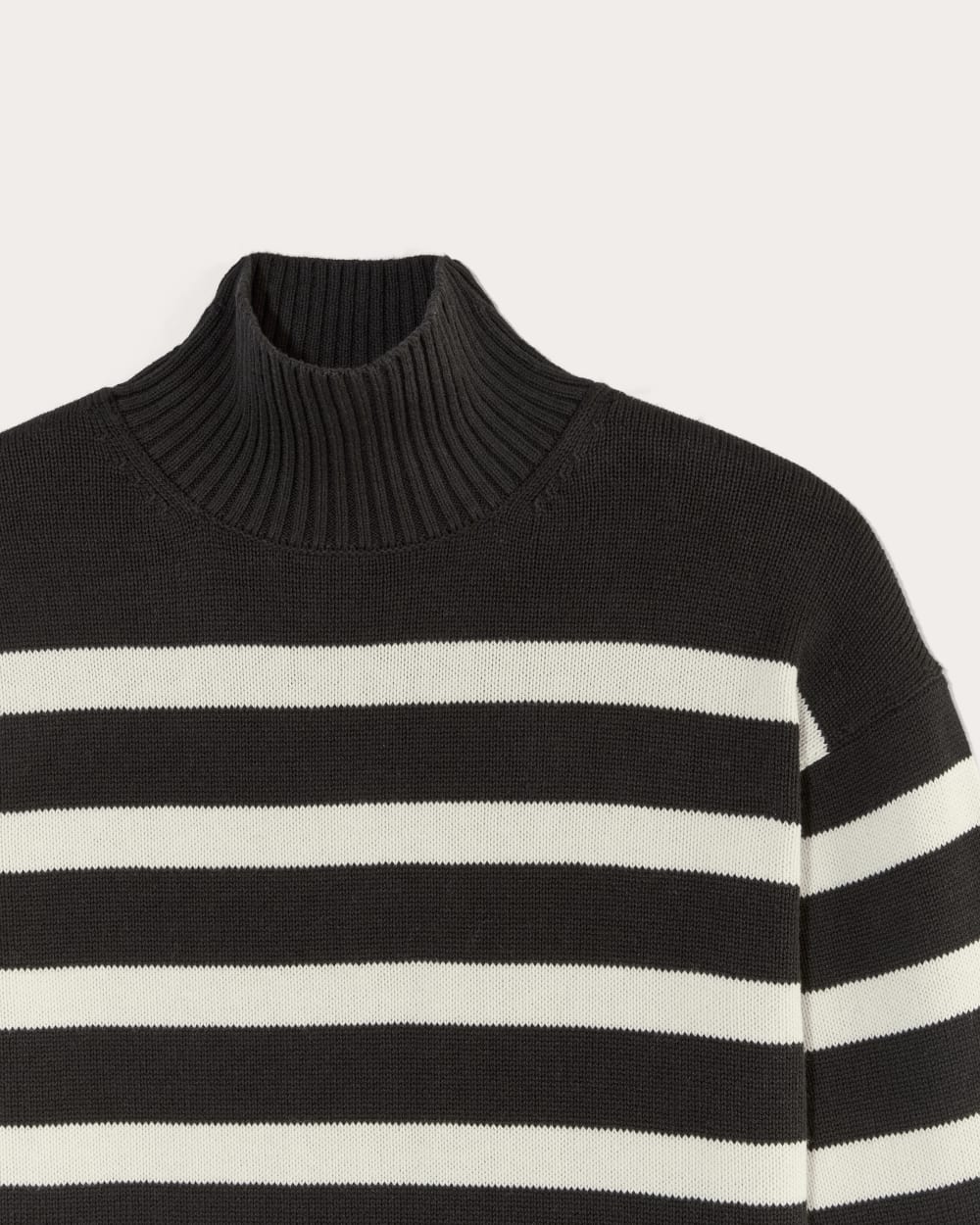 The Boxy Turtleneck in Everyday Cotton | Black / Canvas