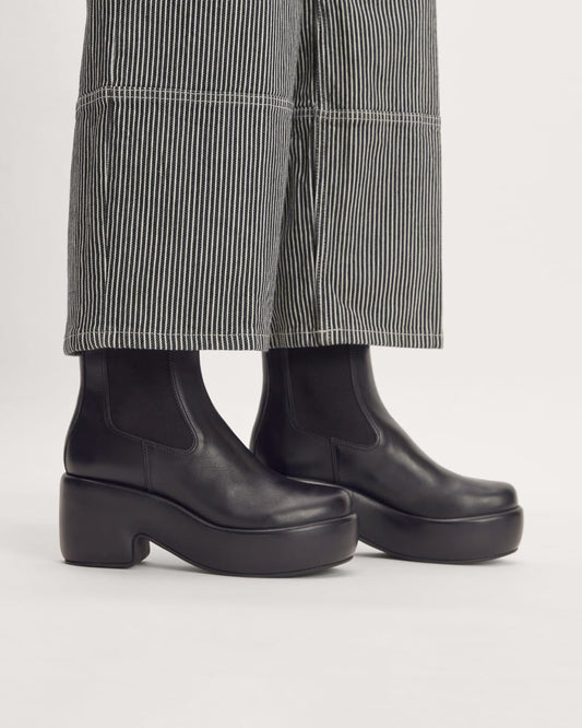 The Puffa Boot | Black