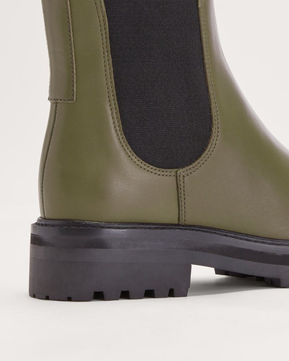 The Lug Chelsea Boot | Beech