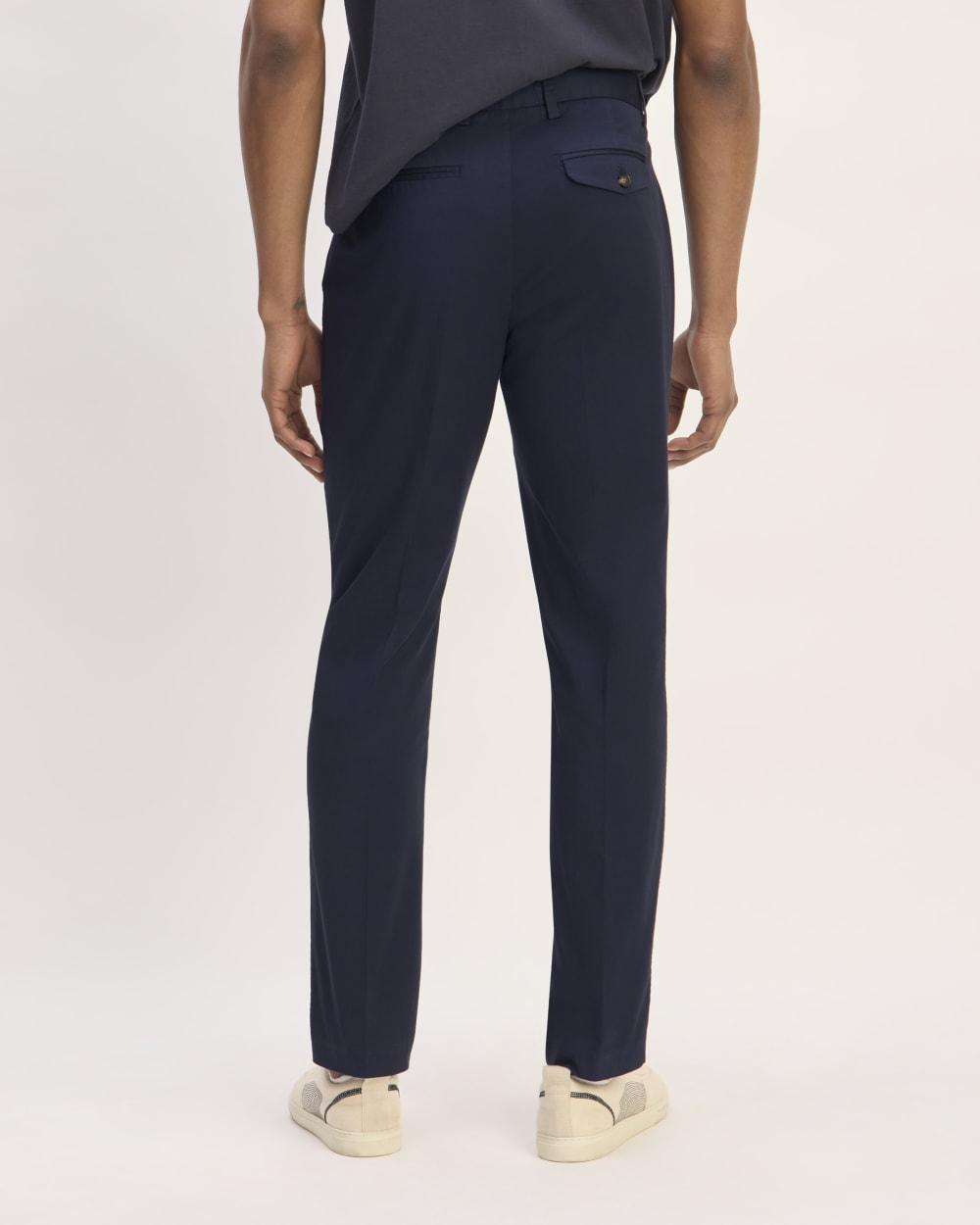 The Relaxed Taper Air Chino | Deep Navy