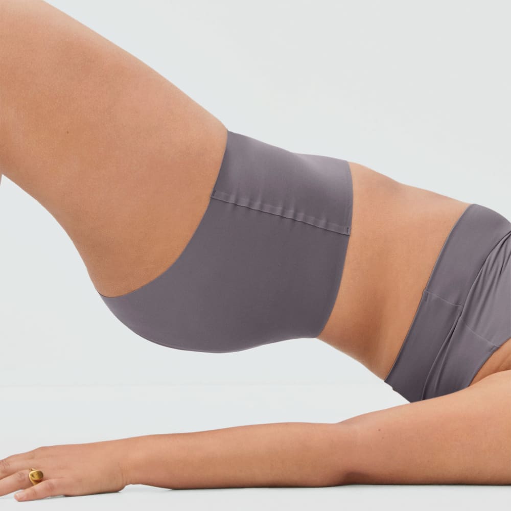 The Invisible High-Rise Hipster | Plum Grey