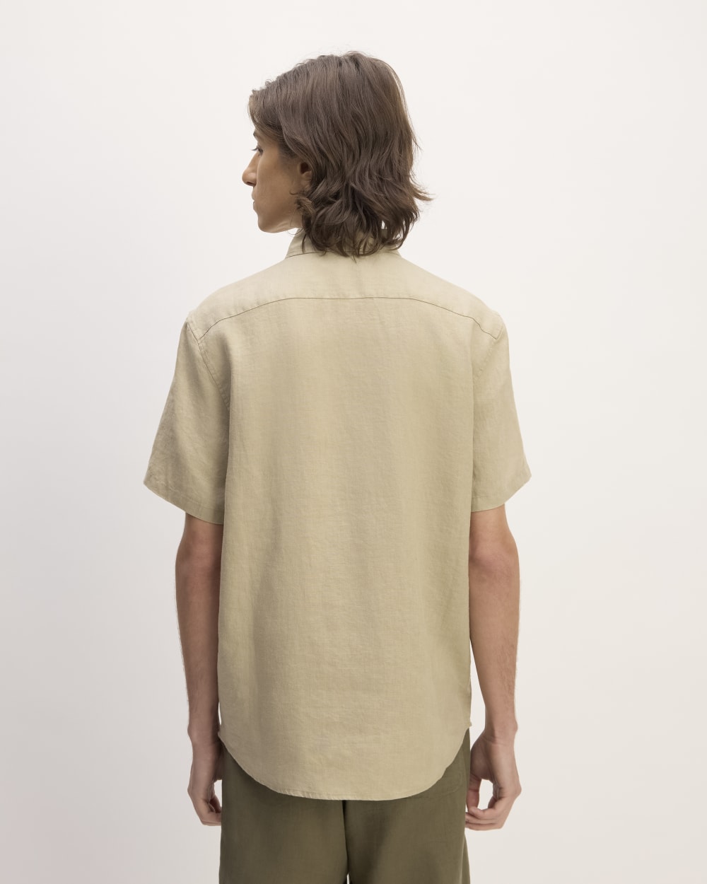 The Classic Short-Sleeve Shirt in Linen | Trench Coat Khaki