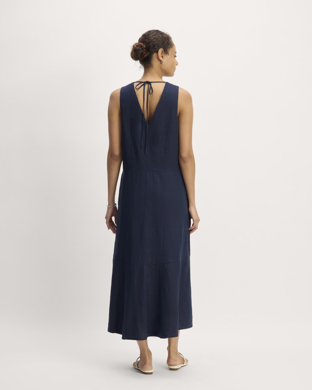 The Linen V-Neck Maxi Dress | Navy