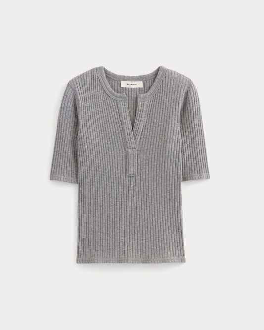 The Rib-Knit Short-Sleeve Henley | Mid Heather Grey