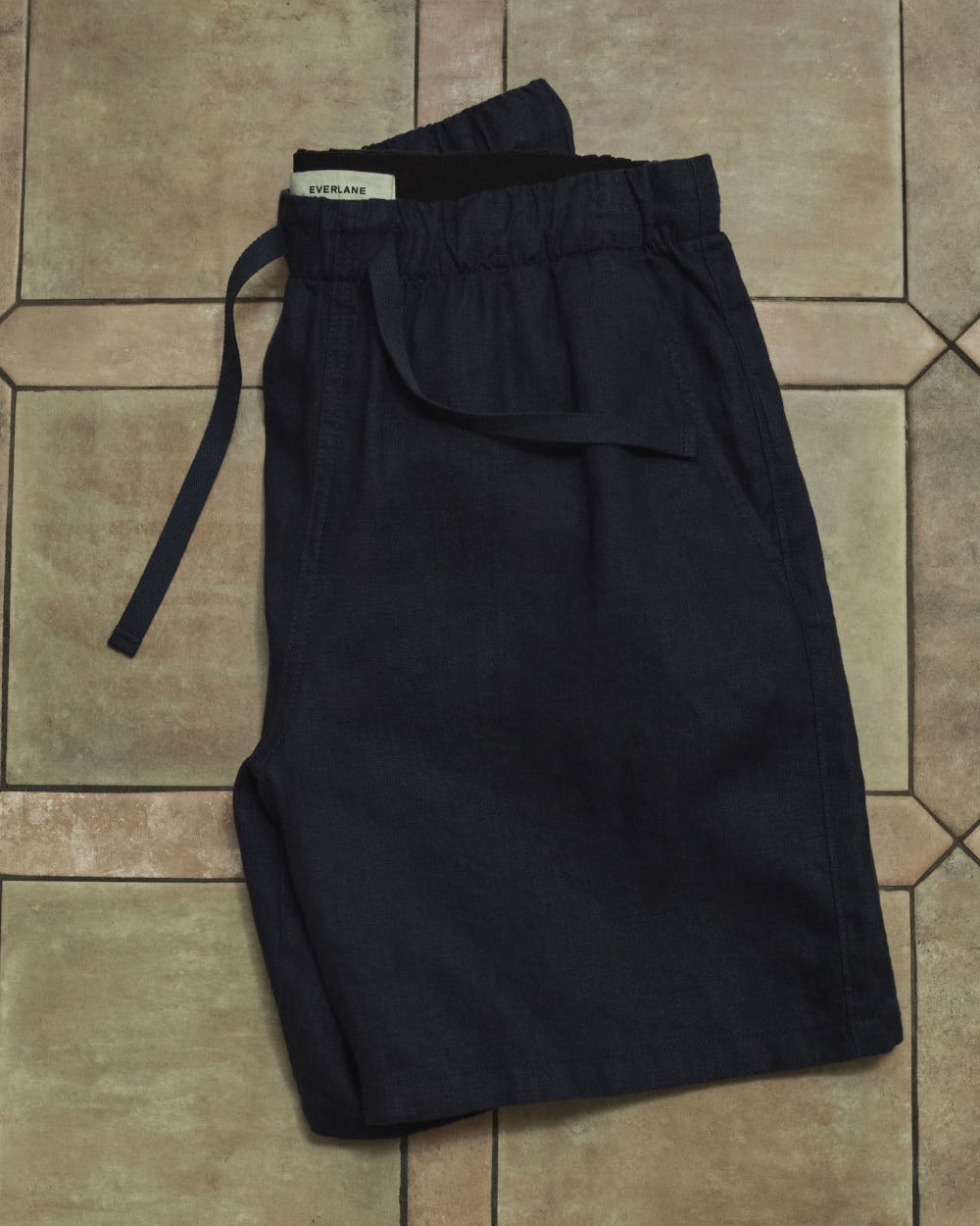 The Linen Easy Short | Black