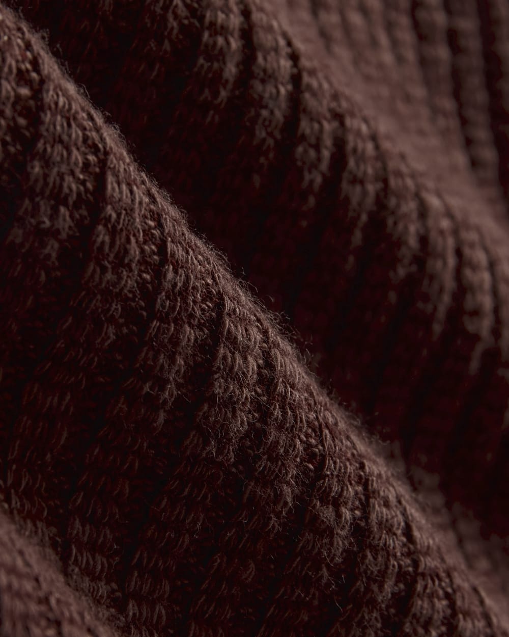 The Cozy Rib Henley | Dark Mahogany