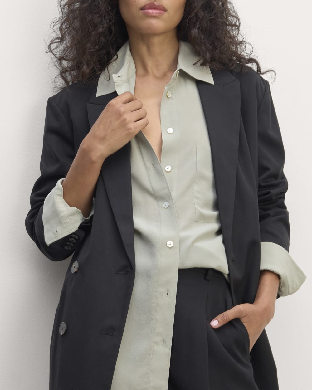 The Boyfriend Shirt in Washable Silk | Seagrass