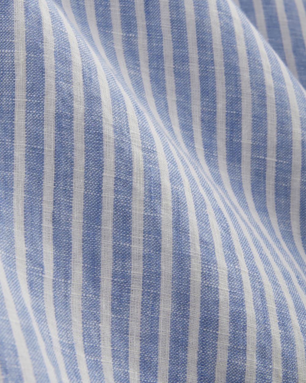 The Must-Have Shirt in Linen | Bluebell / Bone