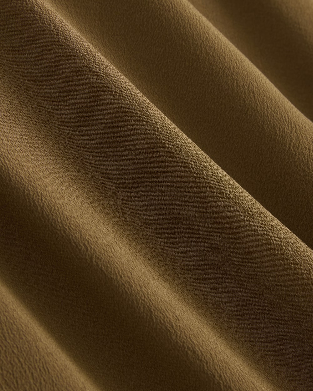 The Boxy Shirt in Washable Silk | Toffee