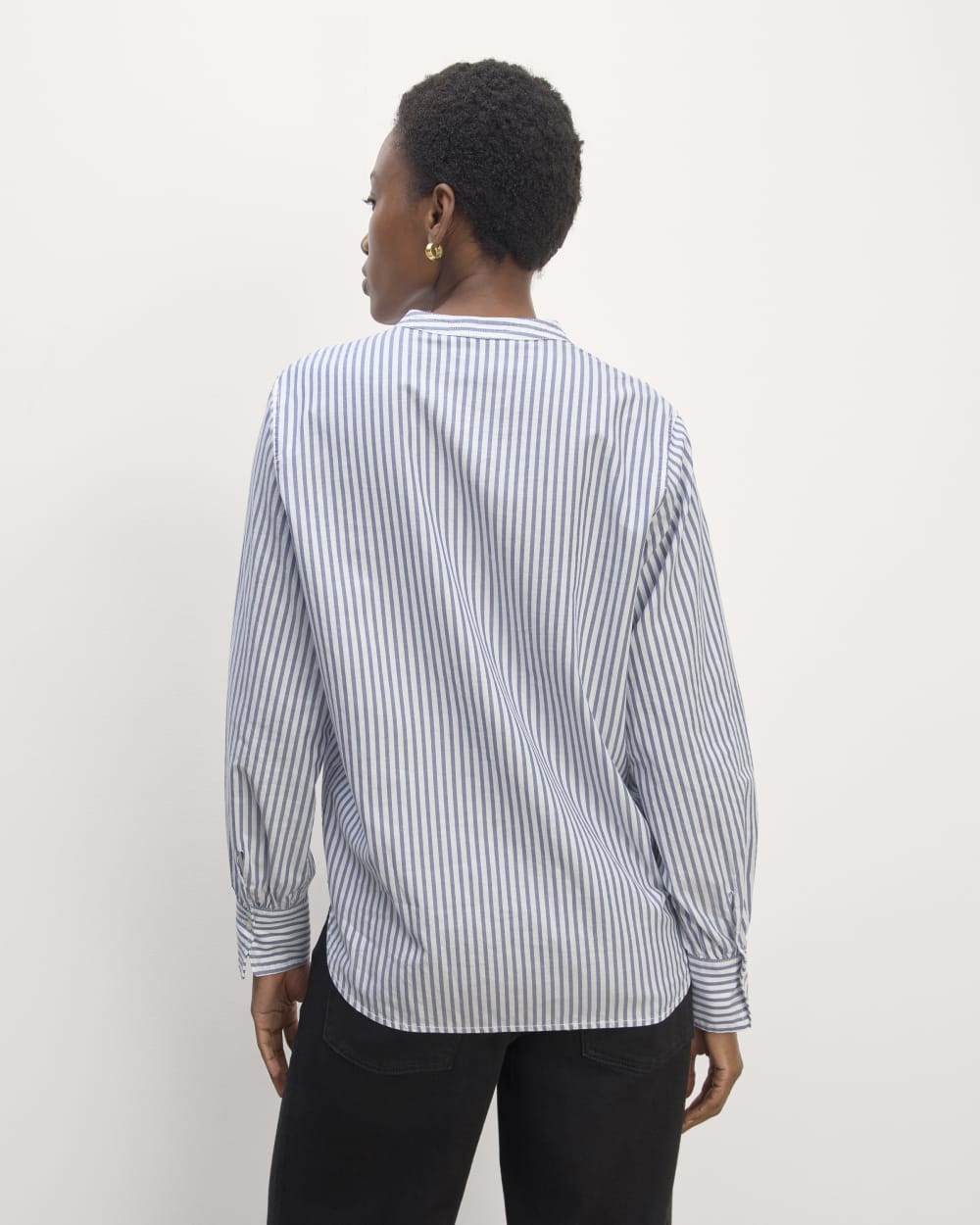 The Henley Shirt in Silky Cotton | White / Bellwether Blue