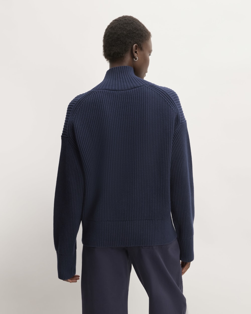 The Organic Cotton Ribbed Turtleneck | Navy