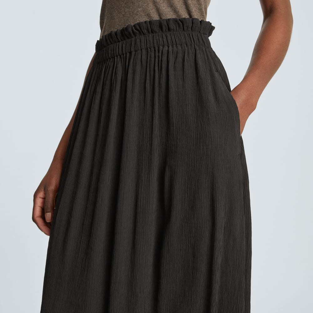 The Naia™ Ripple Skirt | Black