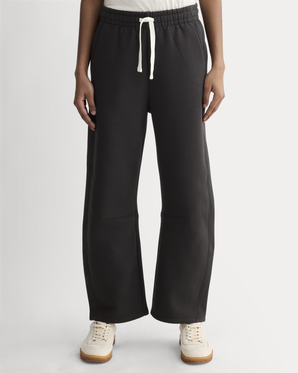 Luxe Fleece Barrel Sweatpant | Black