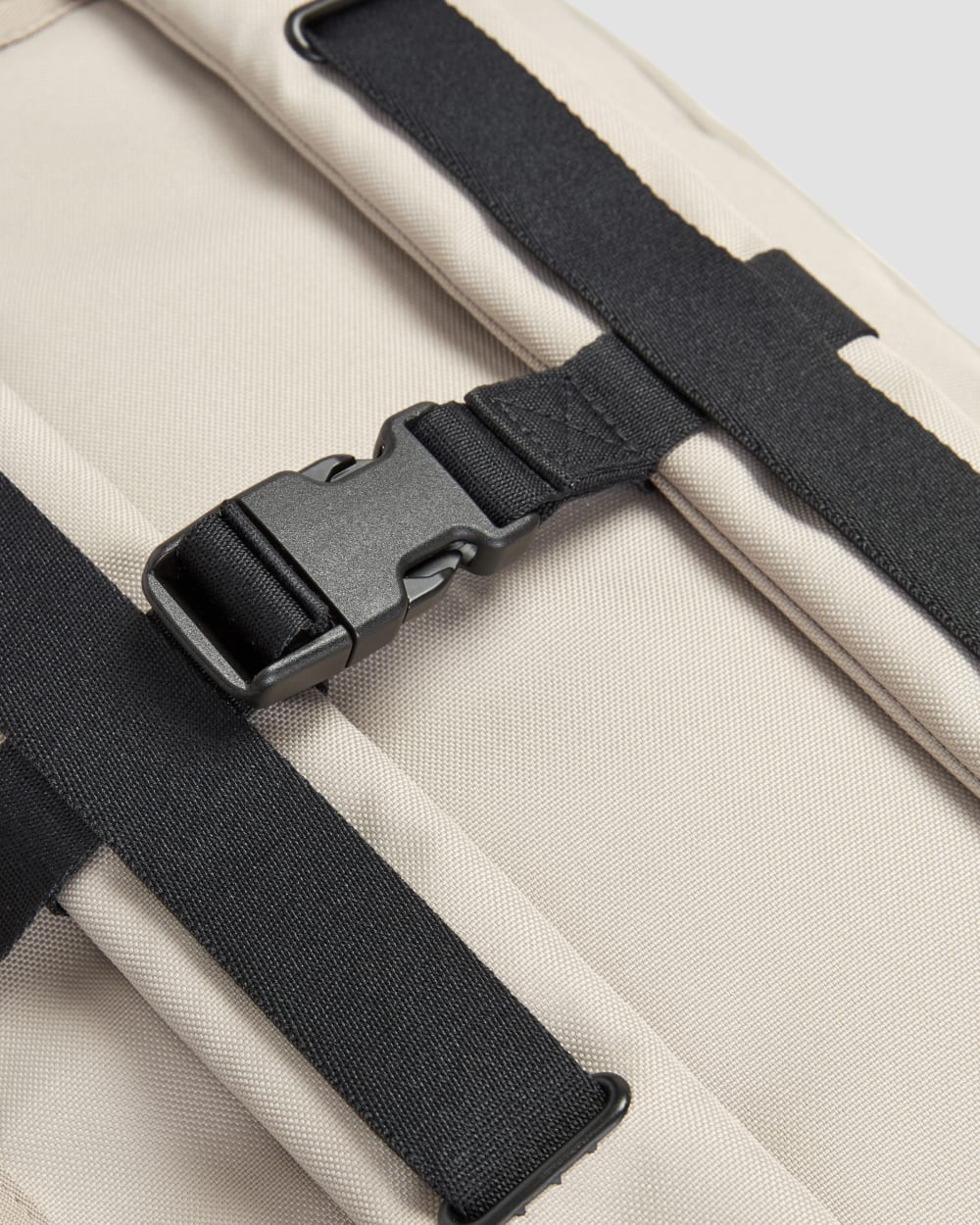 The ReNew Transit 4-Way Duffle | Warm Quartz