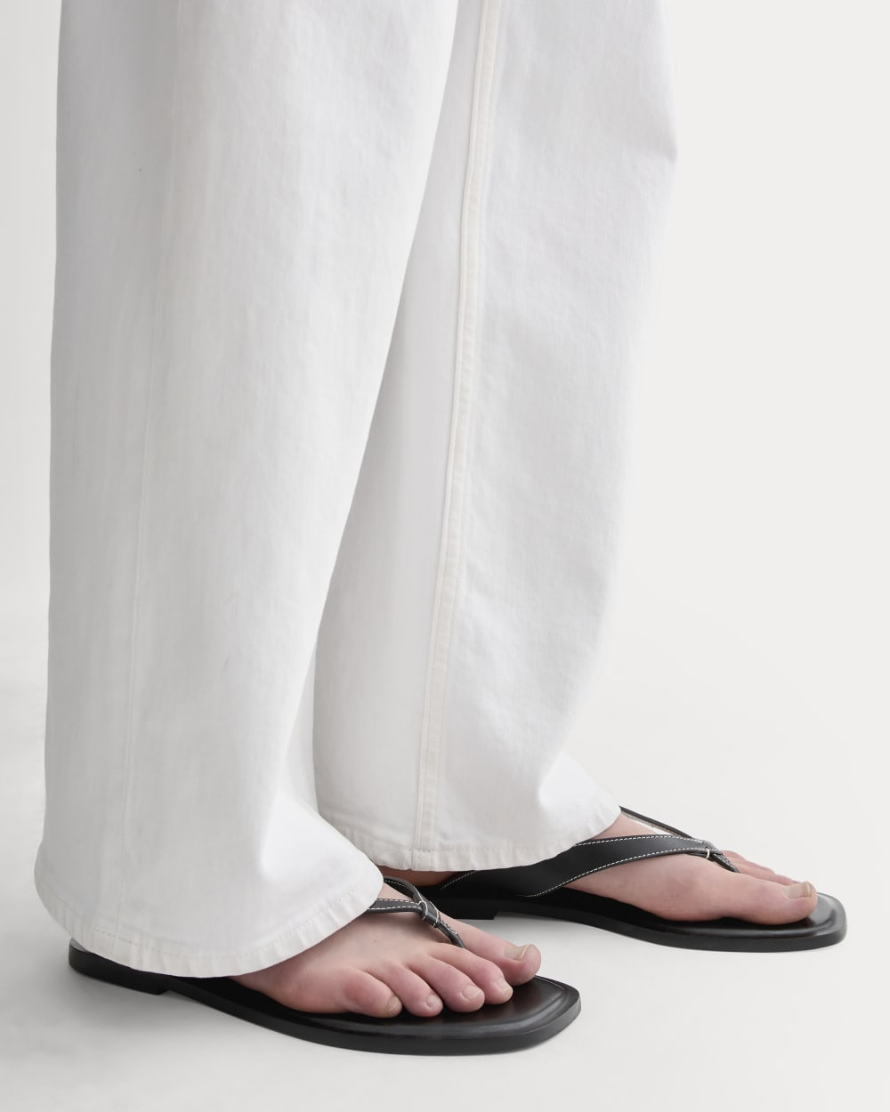 The Leather Flip Flop |  Black