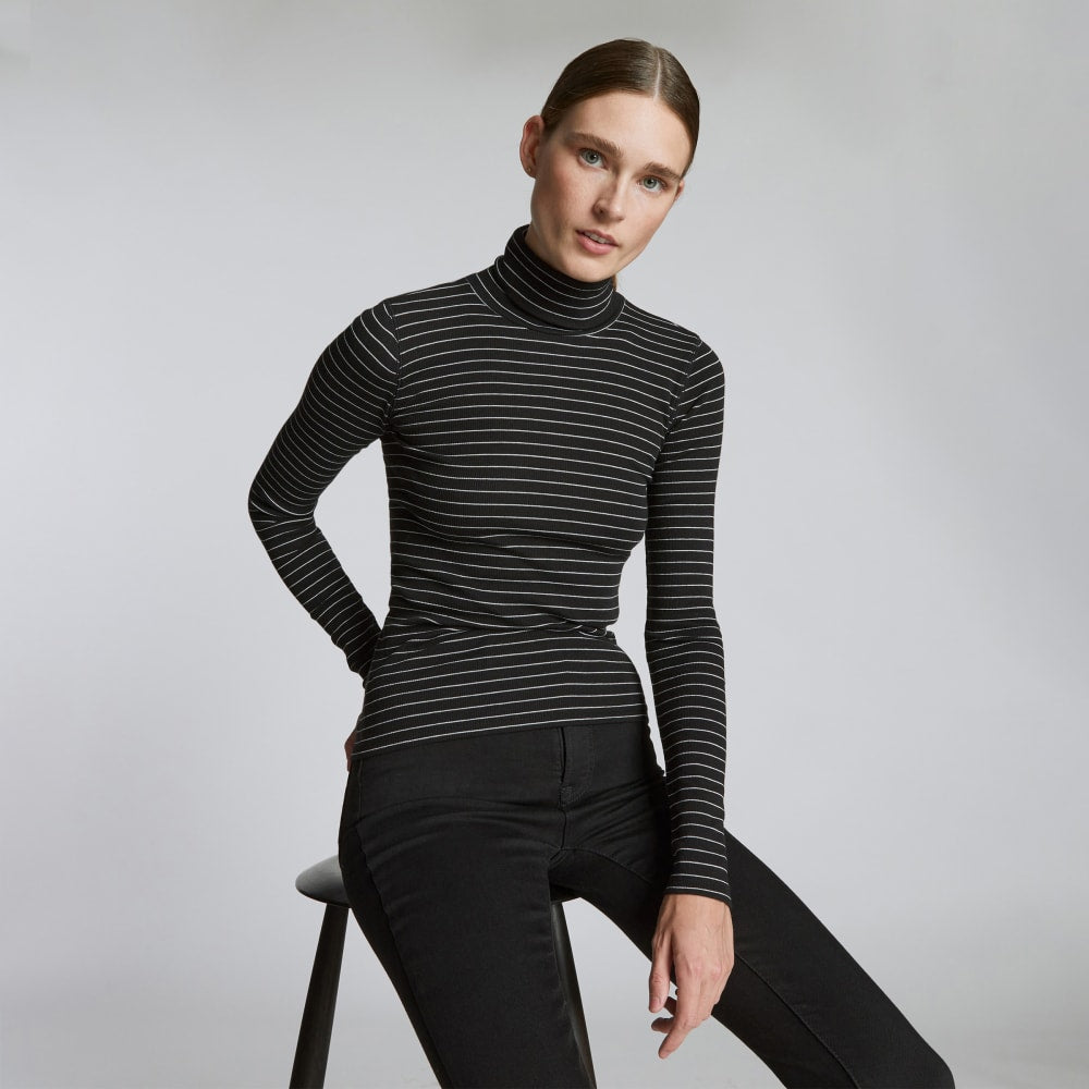 The Luxe Rib Turtleneck | Black / Canvas Tan