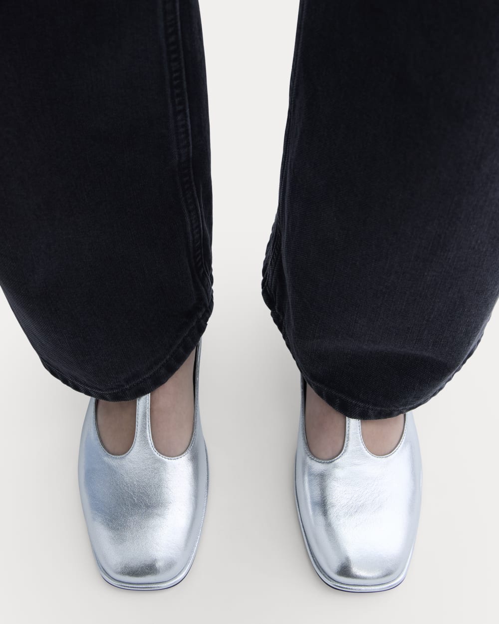 The Leather T-Strap Flat | Silver