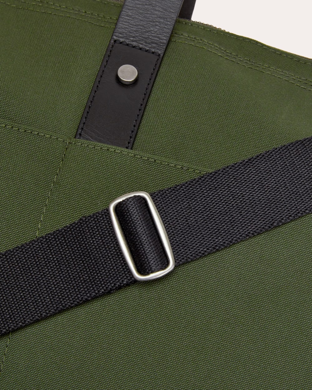 The Canvas Weekender | Dark Forest