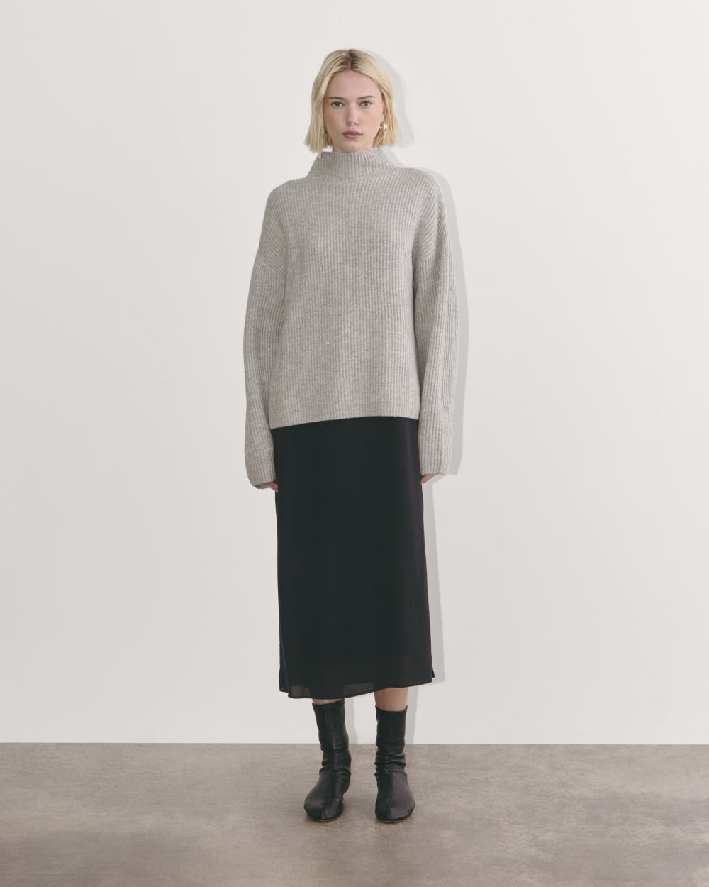 The Fisherman Turtleneck in Wool Cashmere | Light Heather Grey