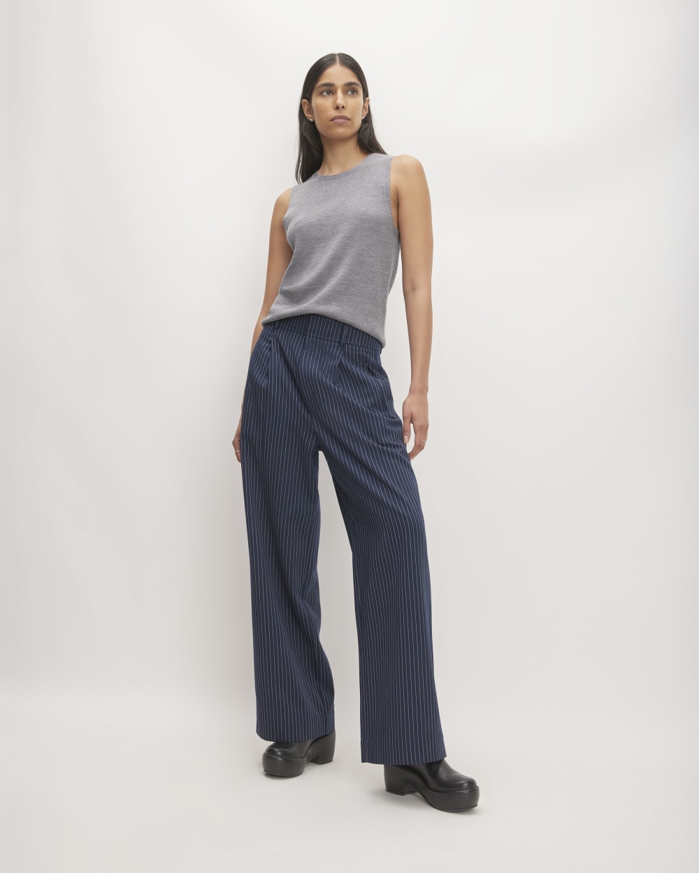 The Draper Pleated Pant in Buttersmooth | Navy / Bone | 30 Inseam