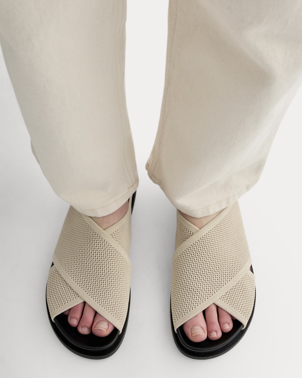 The ReKnit Form Crossover Sandal | Sandshell