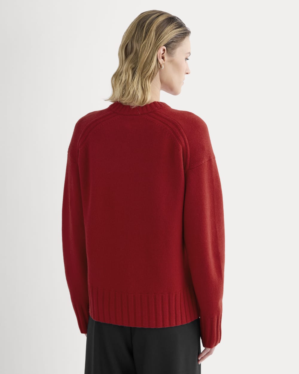 V-Neck Sweater in Extrafine Luxe Merino | Berry Red