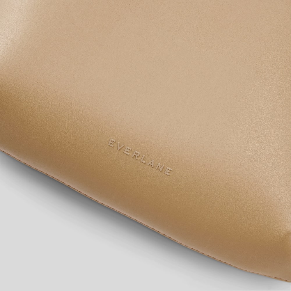 The Cactus Leather Hobo | Cashew