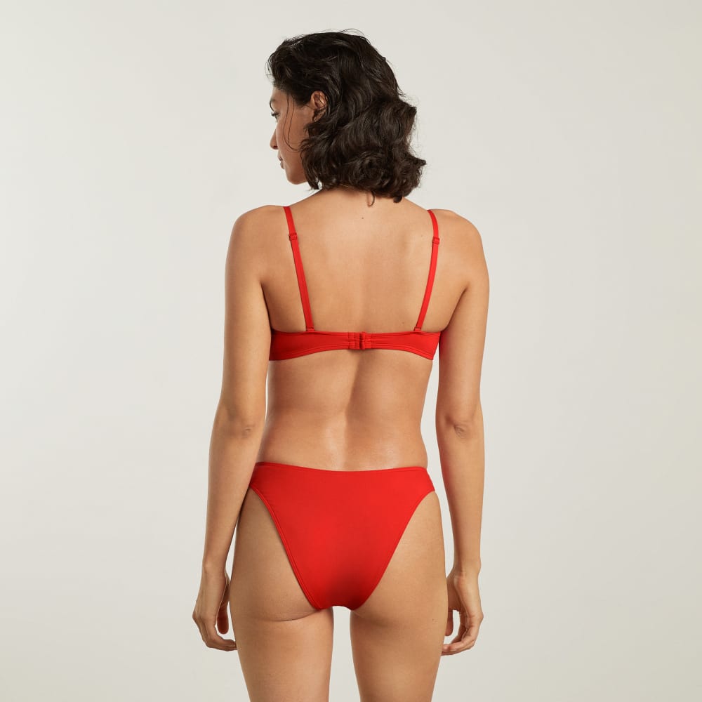 The Scoop-Neck Bikini Top | Bright Red