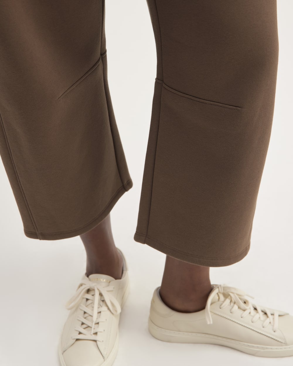 The ReTrack Barrel Sweatpant | Cocoa