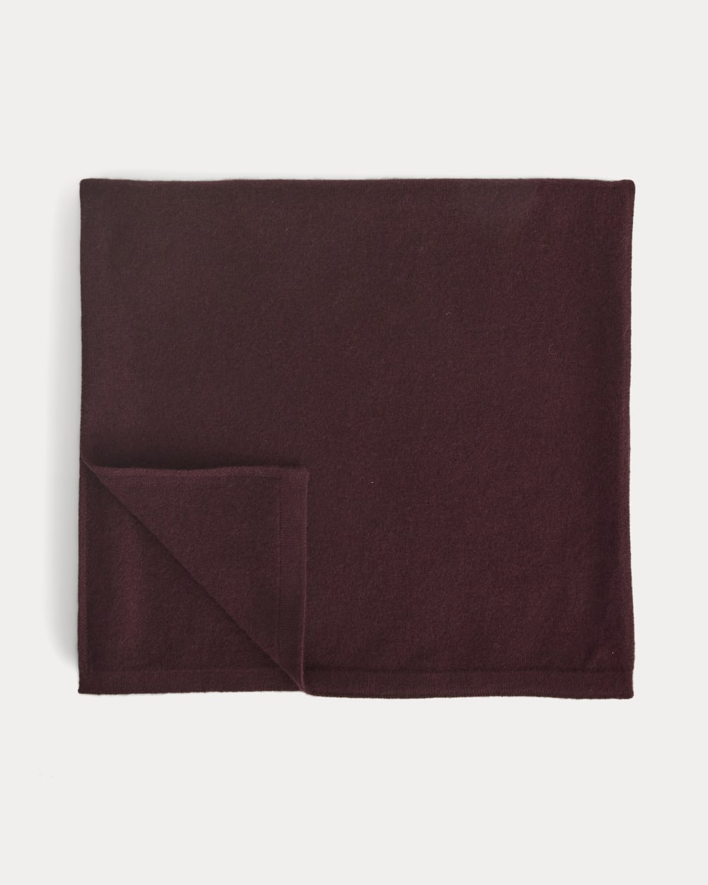 The Cashmere Scarf | Wine