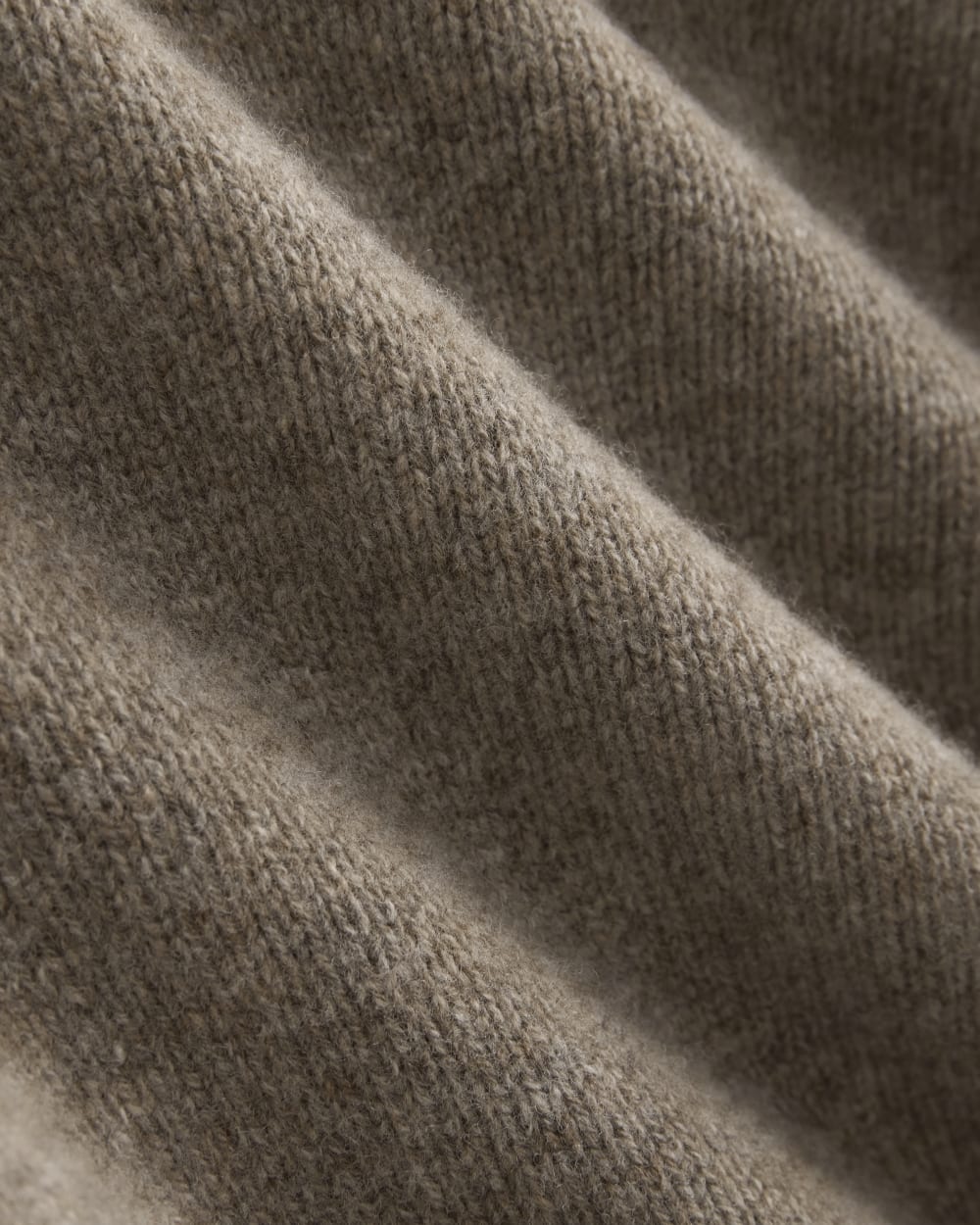 V-Neck Sweater in Extrafine Luxe Merino | Heather Soft Taupe