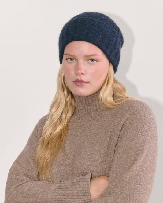 The Alpaca Beanie | Navy